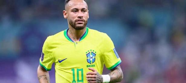 JJB竞技-内马尔在西班牙队比赛中势不可挡，挺进下一轮引发热议！的简单介绍