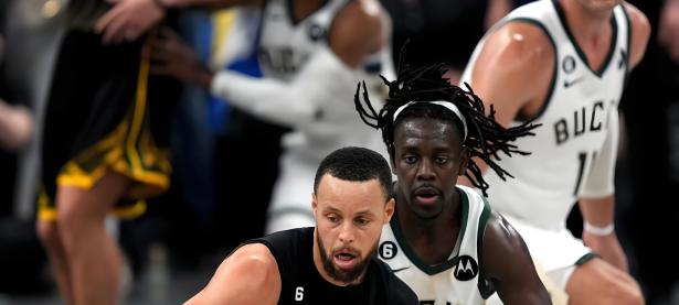 JJB竞技-关于库里新星关键助攻表现惊艳，雄鹿未来可期！的信息