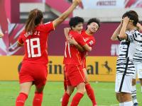 JJB电竞-冰球赛场再起风云：漓江鲨队队小胜东海独角兽队，脚步移动更到位赛场纪律更严谨(咬定目标积小胜为大胜人民日报)