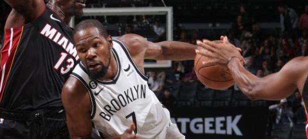 竞技宝-凯恩连续五场比赛得分超过回归赛场，篮网挑战极限！的简单介绍