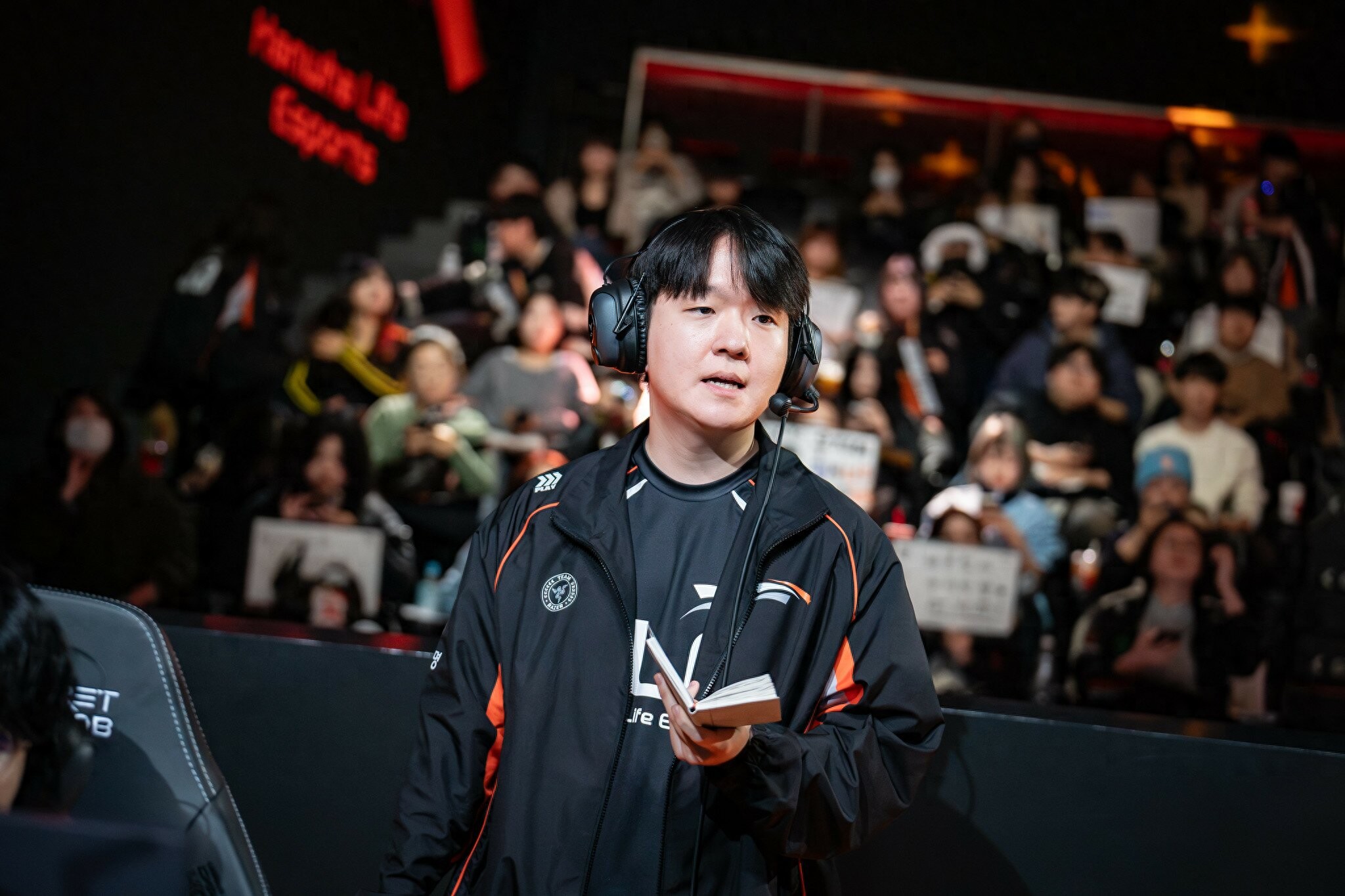 Ning遭遇二十持续失利，日本队教练压力巨大！引发球迷热议(日本男队教练)